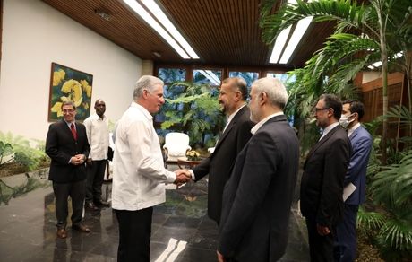 وزیر امور خارجه به کوبا رفت