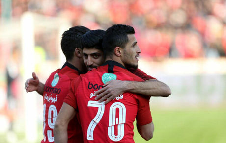 هافبک ملی‌پوش سابق پرسپولیس قصدی برای پول دادن به باشگاه ندارد!