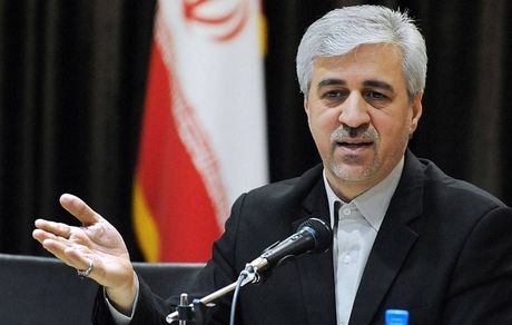 وزیر ورزش: با تصمیم فدراسیون فوتبال، کی‌روش سرمربی تیم ملی می‌ماند