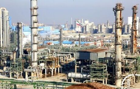 انتشار تصویری از پتروشیمی امیرکبیر قبل و بعد از حمله موشکی