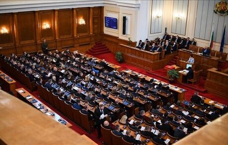 بلغارستان هم به اوکراین ادوات جنگی می‌دهد