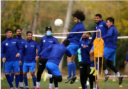  تبریک تولد اعضای تیم به غفوری و غیبت ۳ بازیکن در تمرین امروز استقلال