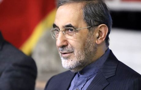 ولایتی: مشکل اصلی افغانستان وجود کشورهای متجاوزی مانند آمریکاست