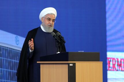 روحانی: امروز برای همه آشکارتر شده که آمریکایی‌ها پول نفت دنیای اسلام را می‌خواهند/ نگذاریم در دشمن بودن آمریکا و رژیم صهیونیستی تردیدی شود 
