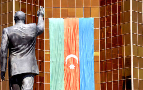 انتخابات زودهنگام در جمهوری‌ آذربایجان