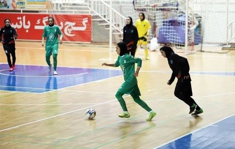 ادامه صدرنشینی پالایش نفت آبادان در سوپرلیگ فوتسال بانوان