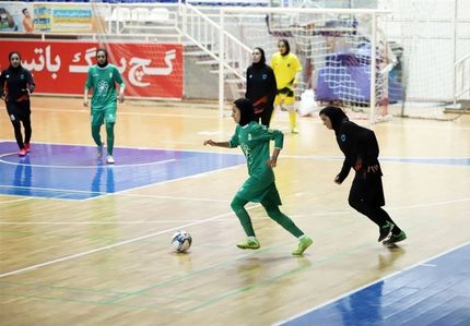ادامه صدرنشینی پالایش نفت آبادان در سوپرلیگ فوتسال بانوان