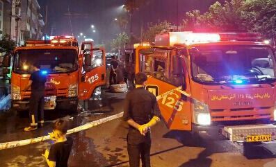 فروشگاه بزرگ اتکا در بابل آتش گرفت