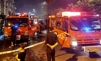 فروشگاه بزرگ اتکا در بابل آتش گرفت