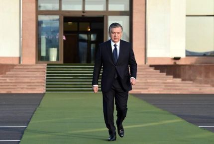 رییس جمهور ازبکستان دقایقی قبل وارد تهران شد