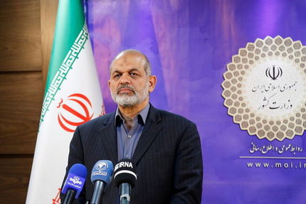 وزیر کشور: دشمن می‌خواهد رضایت مردم را به نارضایتی تبدیل کند