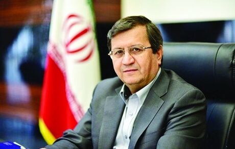 رئیس کل بانک مرکزی: تولید ملی کاهش یافته است / منابع مالی ایران به تدریج آزاد می‌شود