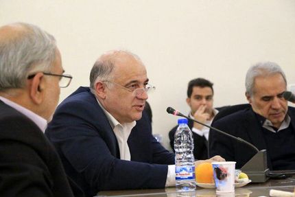 در حال مذاکره برای رفع نیازهای برقی پاکستان و افغانستان هستیم