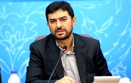 مدرس خیابانی: با گرانی مواجه هستیم نه گران‌فروشی!