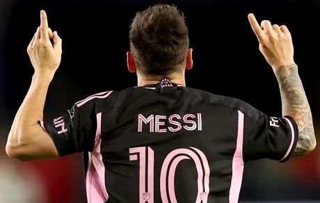 مسی: رکورد برایم اهمیتی ندارد / بدنبال قهرمانی هستم