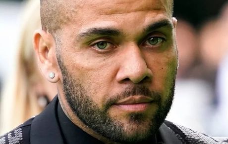 آزادی فوتبالیست معروف و زندانی امروز مشخص می‌شود