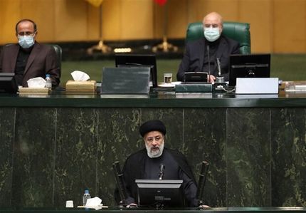 رئیس جمهور برای دفاع از کلیات لایحه بودجه سال ۱۴۰۲ وارد مجلس شد