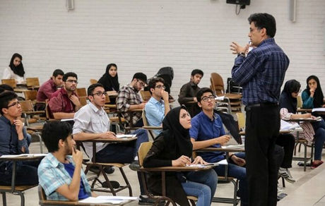 برگزاری حضوری کلاس‌های دانشگاه‌ها کماکان ادامه دارد/آزادی تعدادی از دانشجویان بازداشتی دانشگاه‌های علامه و شریف