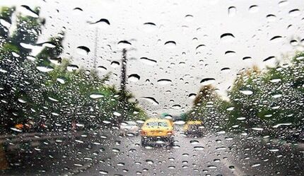رگبار باران و باد شدید در ۲۲ استان کشور