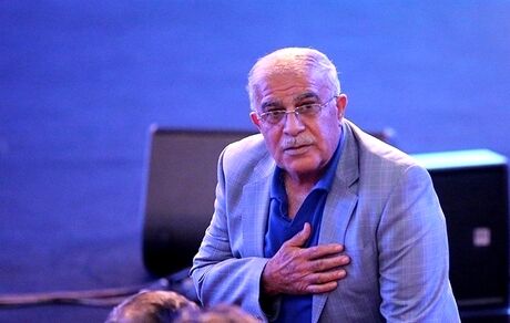 اسطوره استقلال بستری شد