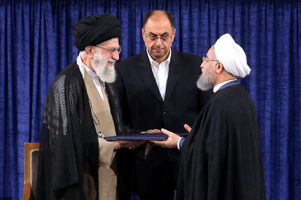 آخرین گزارش روحانی به رهبر انقلاب از دریچه سیاست و اقتصاد