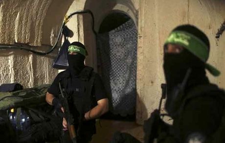 آغاز  پمپاژ آب دریا به داخل تونل‌های حماس توسط نیروهای ارتش اسرائیل