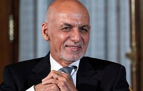 اشرف غنی چه مقدار پول از افغانستان با خود برد؟