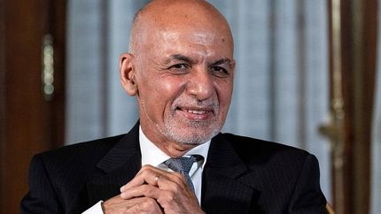 اشرف غنی چه مقدار پول از افغانستان با خود برد؟