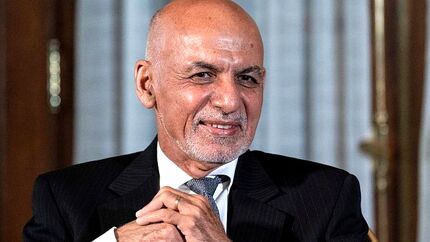 اشرف غنی چه مقدار پول از افغانستان با خود برد؟