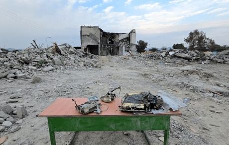 انتشار تصاویر بقایای موشک آمریکایی در مدرسه میناب