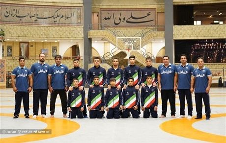 تیم ملی کشتی آزاد نونهالان سوم آسیا شد