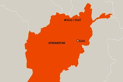 انفجار در یکی از بزرگترین مسجد شیعیان در مزارشریف افغانستان + ویدئو