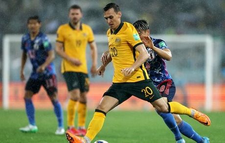 شکست استرالیا در خانه/ عربستان و ژاپن مسافر جام جهانی شدند