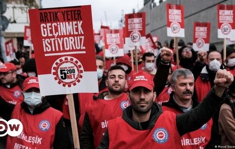 تظاهرات در ترکیه ادامه دارد