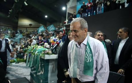 پزشکیان: باید کاسبان تحریم را ناامید کنیم