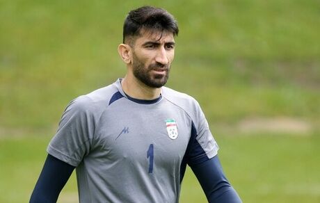 بیرانوند: نگاه رنگی و ترس از رنگی شدن بلای تیم ملی شده است