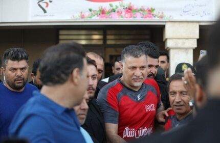 دیدار تیم ملی منتخب ۹۸ به همراه علی دایی و منتخب ستارگان فوتبال خوزستان