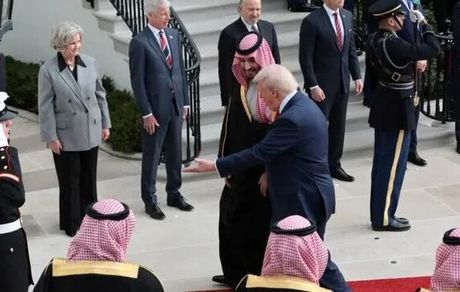 بن سلمان وارد کاخ سفید شد + ویدئو