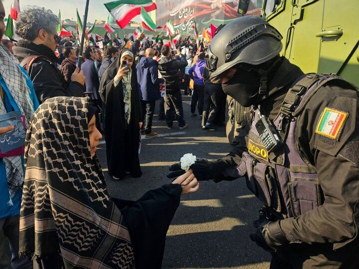 راهپیمایی سراسری مردم ایران در واکنش به اتفاقات اخیر