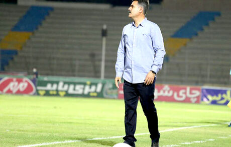 سرمربی یک تیم لیگ برتری استعفا کرد
