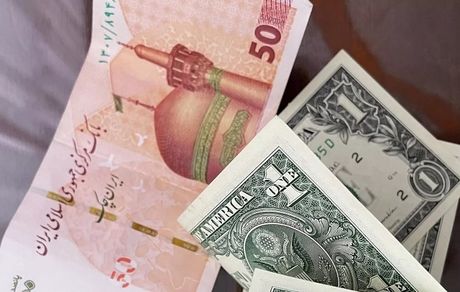 ریال ایران، کم ارزش ترین پول جهان شد
