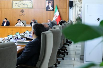 تأکید رئیسی بر تداوم تلاش‌های هماهنگ همه دستگاه‌ها برای ادامه روند کاهشی تورم