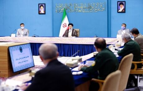 دشمنان به قصد انزوای کشور وارد میدان شدند