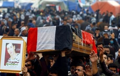 
آمار کشته‌های اعتراضات عراق از ۴۰۰ تن گذشت
