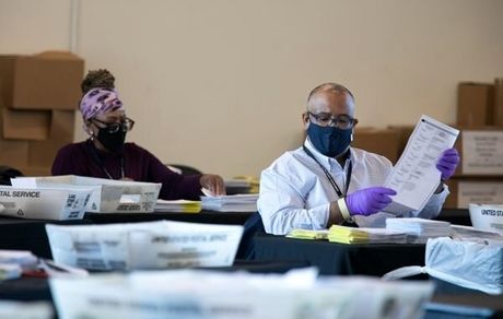 کمپین انتخاباتی ترامپ خواستار بازشماری آرا ویسکانسین می‌شود