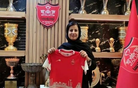 سرمربی سابق تیم ملی، هدایت تیم فوتبال زنان پرسپولیس را عهده دار شد