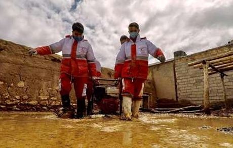 امدادرسانی هلال احمر به سیل زدگان ۹ استان کشور