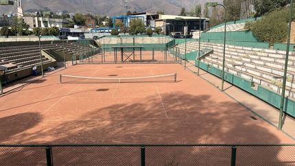 زمین های تنیس مجموعه ورزشی انقلاب تعطیل شدند