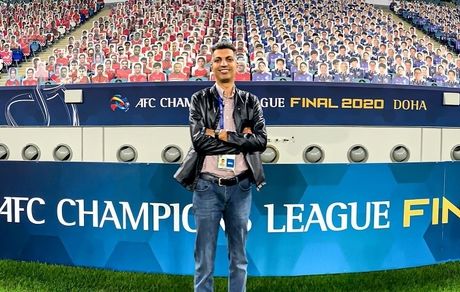 ویدیو| احساساتی شدن عادل فردوسی‌پور در آغاز گزارش دیدار پرسپولیس - اولسان