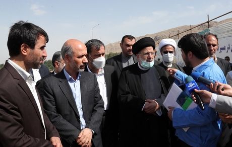 بازدید رئیس جمهور از پتروشیمی خراسان 